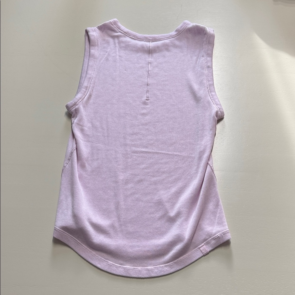 Pink Tank - Picture 2 of 2